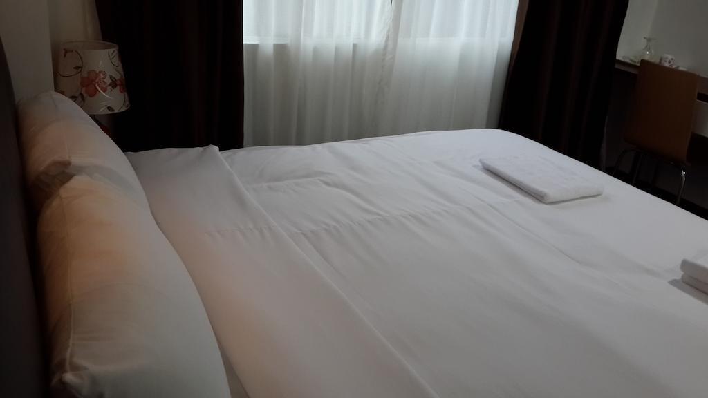 Hotel Bintang Kuala Lumpur Room photo