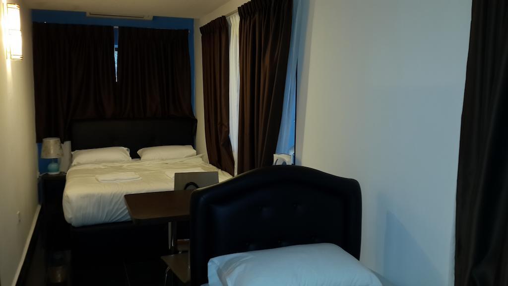 Hotel Bintang Kuala Lumpur Room photo